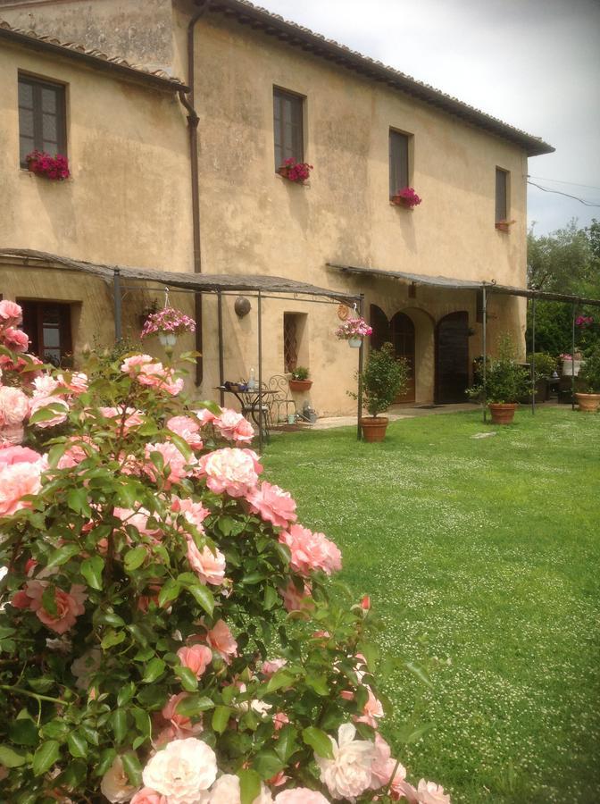 مونتيريجيوني La Canonica Di San Michele المظهر الخارجي الصورة