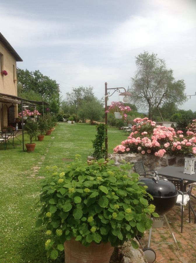 مونتيريجيوني La Canonica Di San Michele المظهر الخارجي الصورة