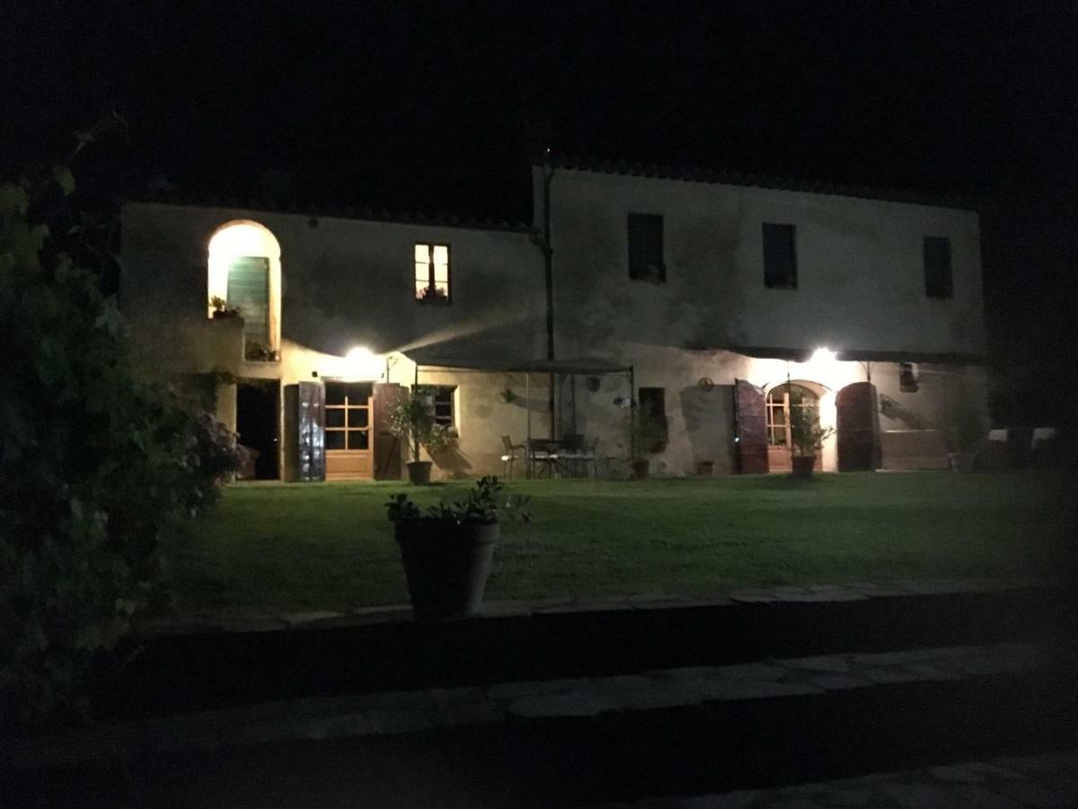 مونتيريجيوني La Canonica Di San Michele المظهر الخارجي الصورة