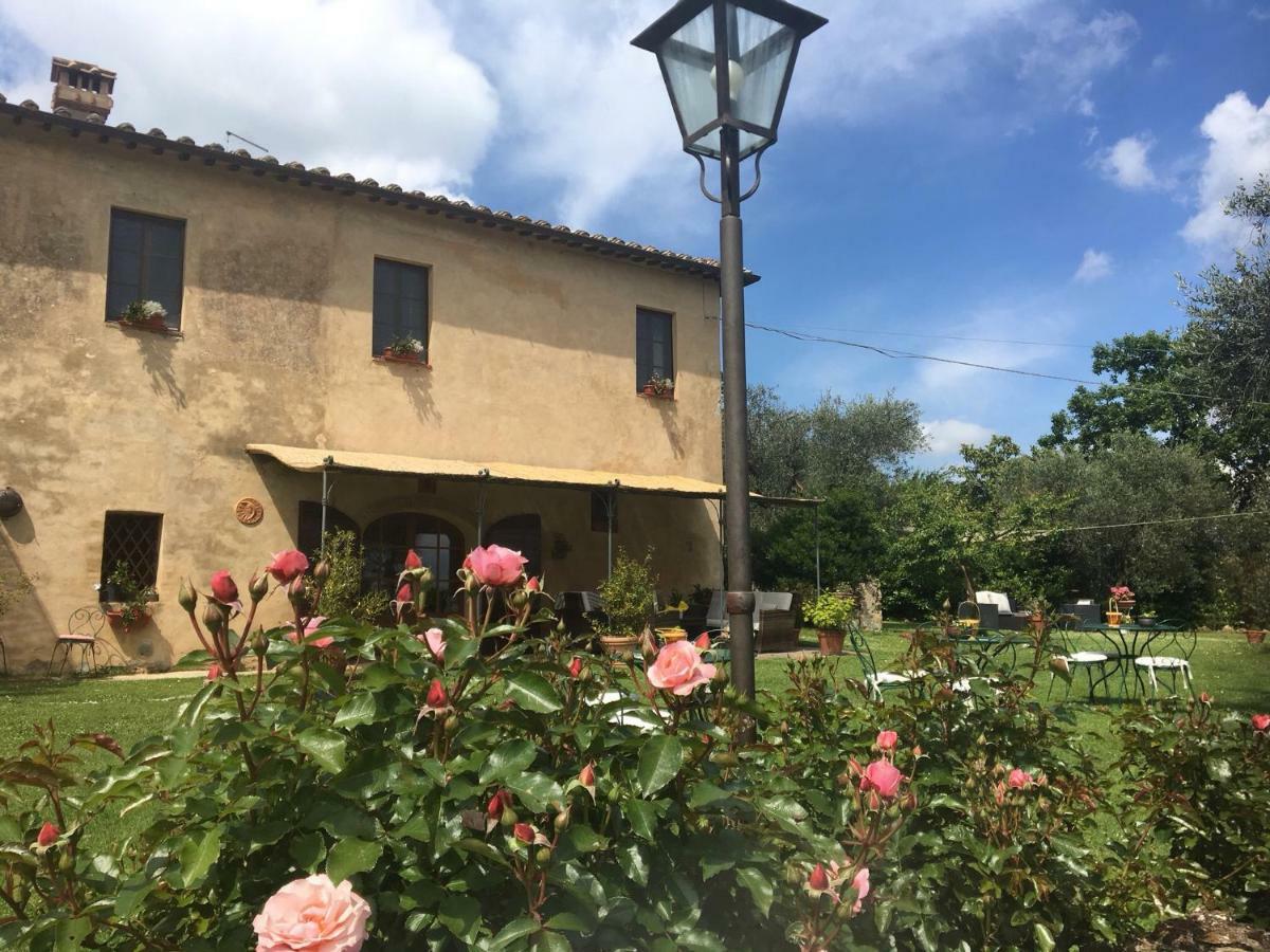 مونتيريجيوني La Canonica Di San Michele المظهر الخارجي الصورة
